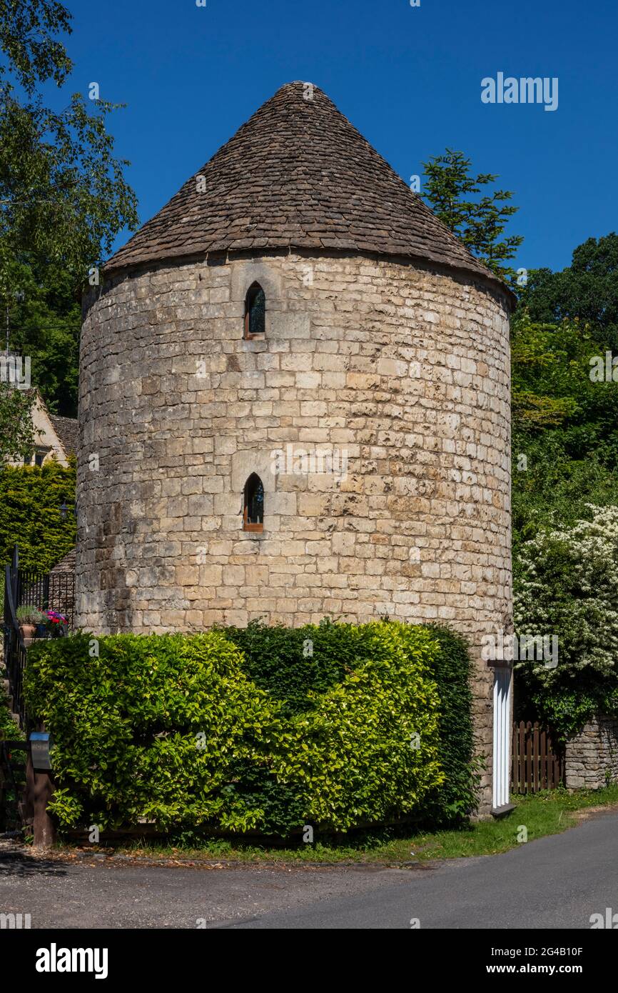 View of the 'Teasel Tower' in the Gloucester village of South Woodchester in the Nailsworth Valley, Nailsworth, England Stock Photo