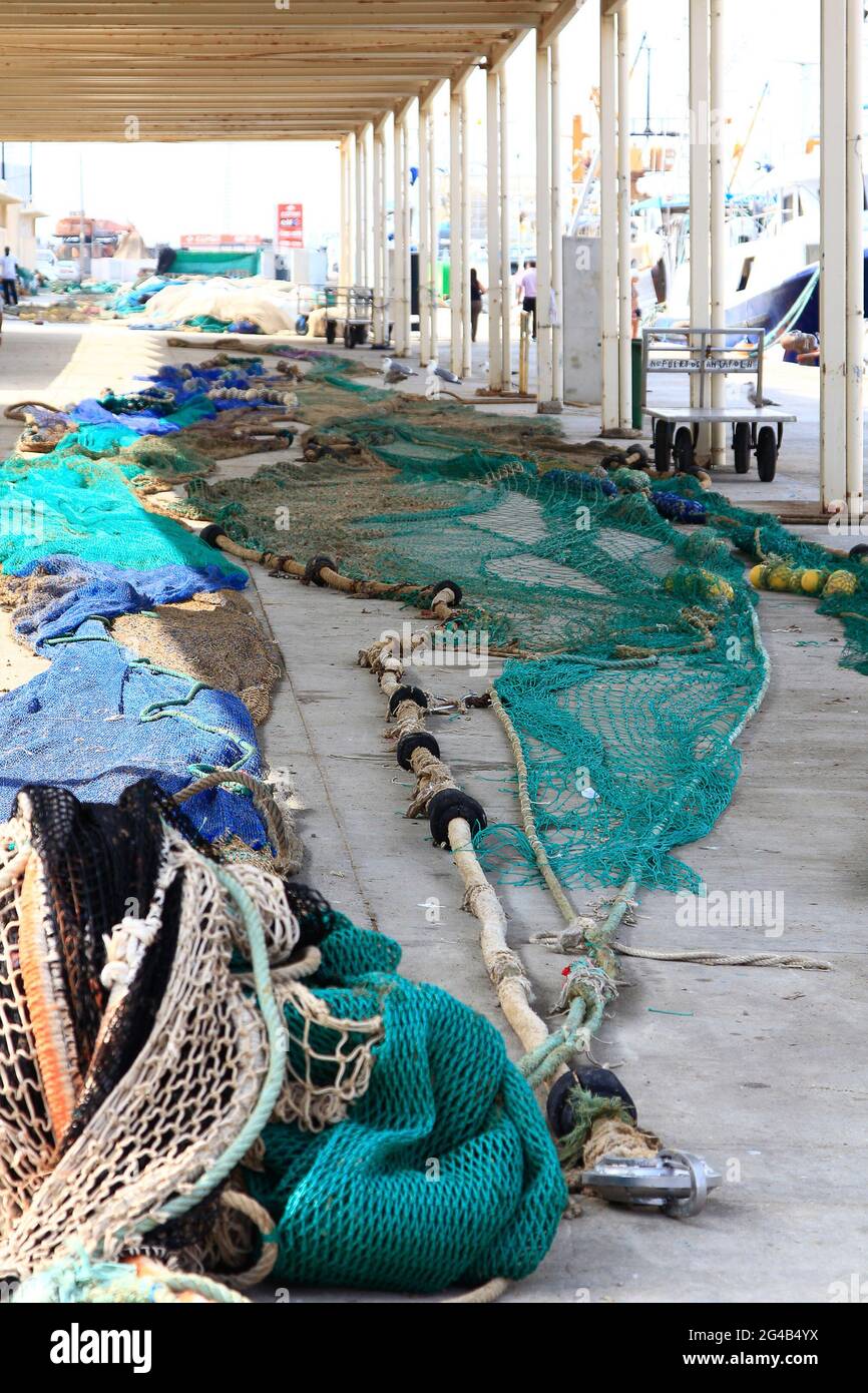Pile of fish in net hi-res stock photography and images - Page 4 - Alamy