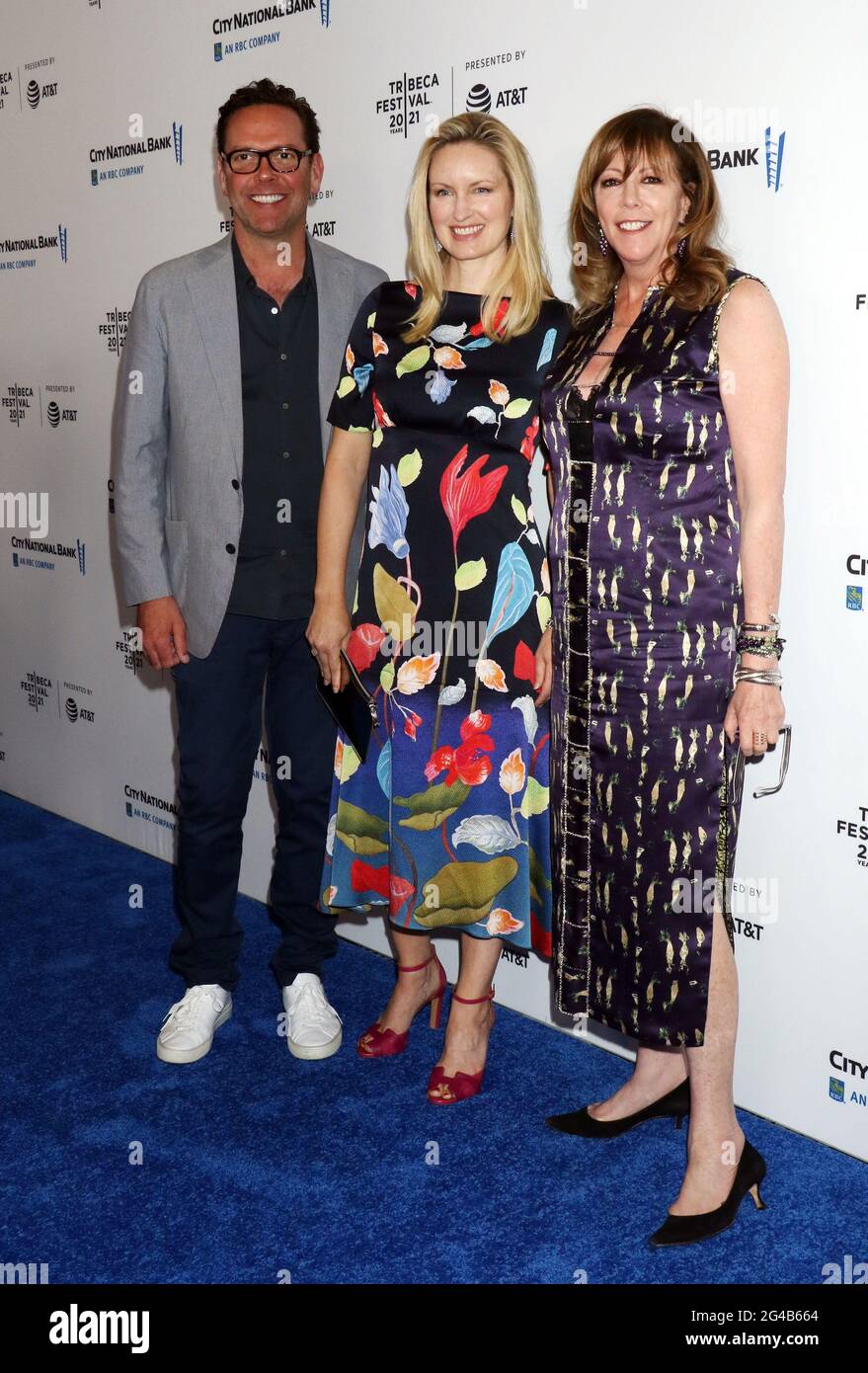 NEW YORK, NY- JUNE 19: James Murdoch, Kathryn Hufschmid,  Jane Rosenthal at the Tribeca Film Festival Closing Night Celebration premiere of Untitled: Dave Chappeile Documentary at Radio City Music Hall in New York City on June 19, 2021. Credit: RW/MediaPunch Stock Photo