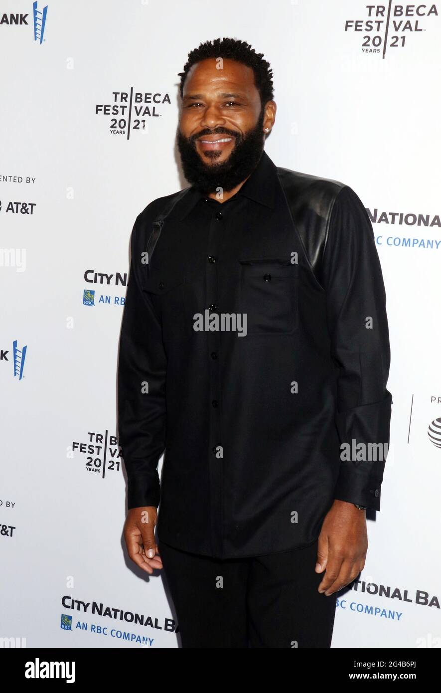 New York, NY, USA. 19th June, 2021. Anthony Anderson at the Tribeca Film Festival Closing Night Celebration premiere of Untitled: Dave Chappeile Documentary at Radio City Music Hall in New York City on June 19, 2021. Credit: Rw/Media Punch/Alamy Live News Stock Photo