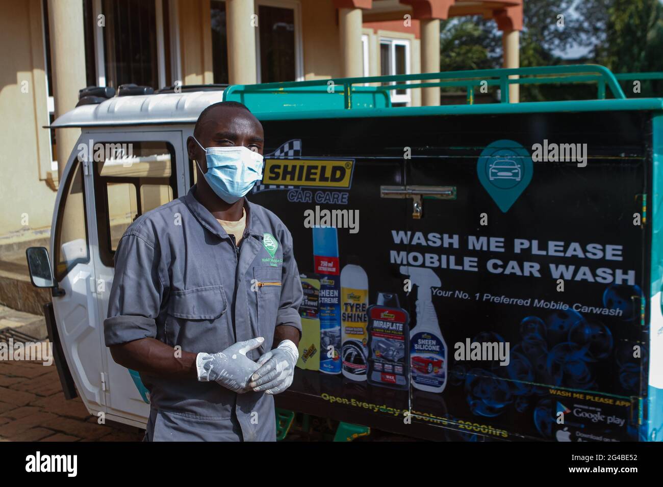 Car washing company hires stock photography and images Alamy