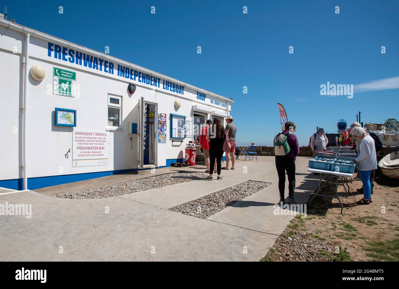 Freshwater Bay, Isle of Wight, England, UK. 2021. The Freshwater Independent Lifeboat charity shop on the seafront in this popular seaside resort. Stock Photo