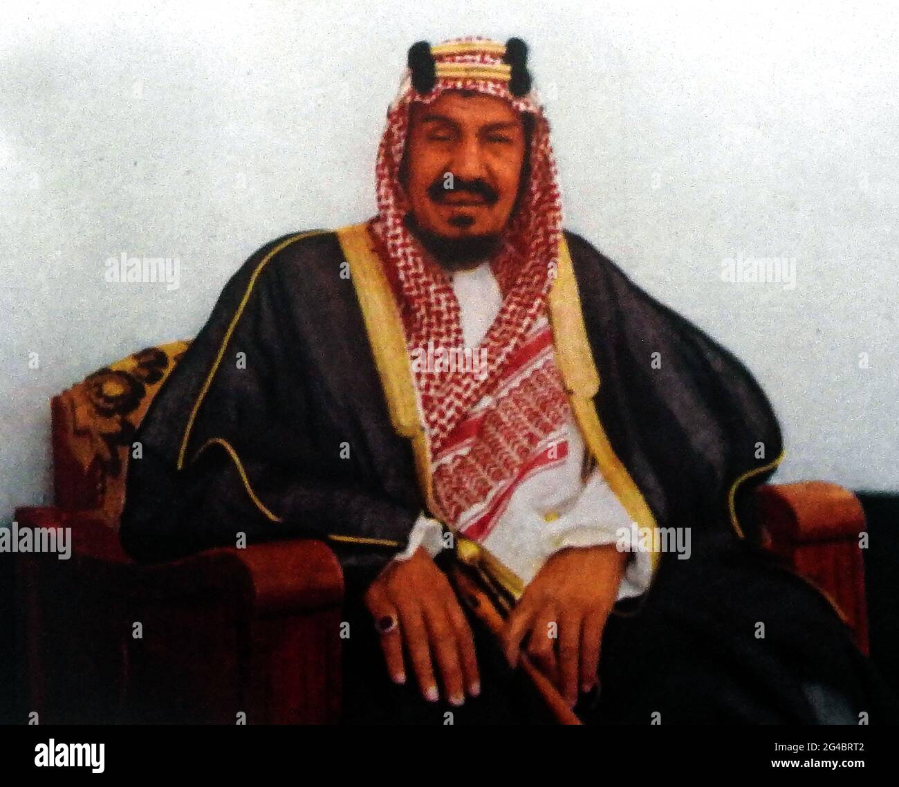 A 1948 magazine colour portrait of King Abdul Aziz al Saud /  Abdulaziz Al Saud / Abdulaziz / Ibn Saud / Abd al ʿAzīz bin ʿAbd ar Raḥman Āl Suʿūd (1876-1853)  .  He was founder and first monarch  of the kingdom of Saudi Arabia. As king he  controlled  the discovery of petroleum in Saudi Arabia in 1938 and in effect promoted large-scale oil production making the region immensely rich. The kind and charitable king  established a guest house known as the 'Thulaim' or 'The Host' where the poor were given food such as  rice, meat, and varieties of porridge to eat and adequate clothing. Stock Photo