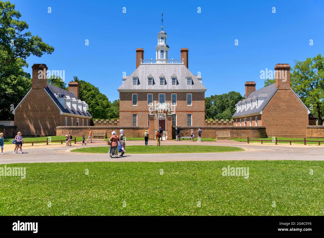 Governor's Palace - A sunny day at the Governor's Palace, the home for the Royal Governors and the first two elected governors of Virginia, VA, USA. Stock Photo