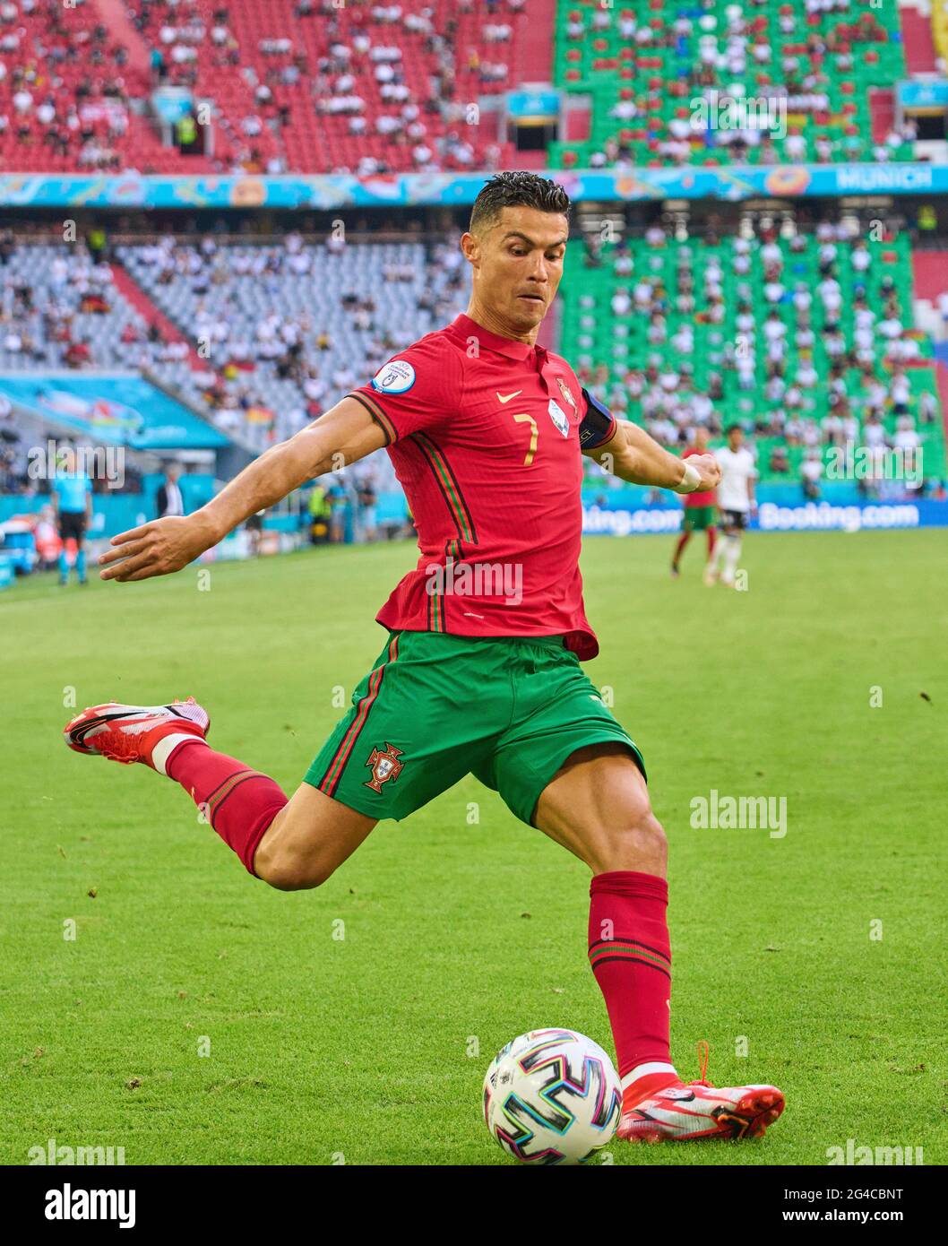 Euro 2020 Cristiano Ronaldo Hi res Stock Photography And Images Alamy Euro 2020 Cristiano Ronaldo Hi res Stock Photography And Images Alamy