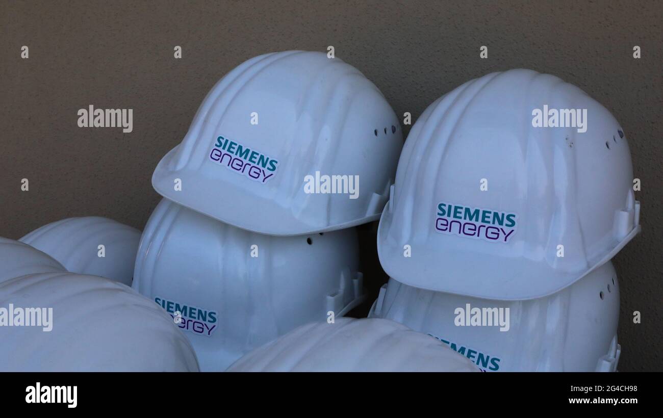 Die Siemens Energy AG ist ein Unternehmen der Elektro- und Energietechnik mit Sitz in München. Ihr Portfolio umfasst die Energieerzeugung, die Energie Stock Photo