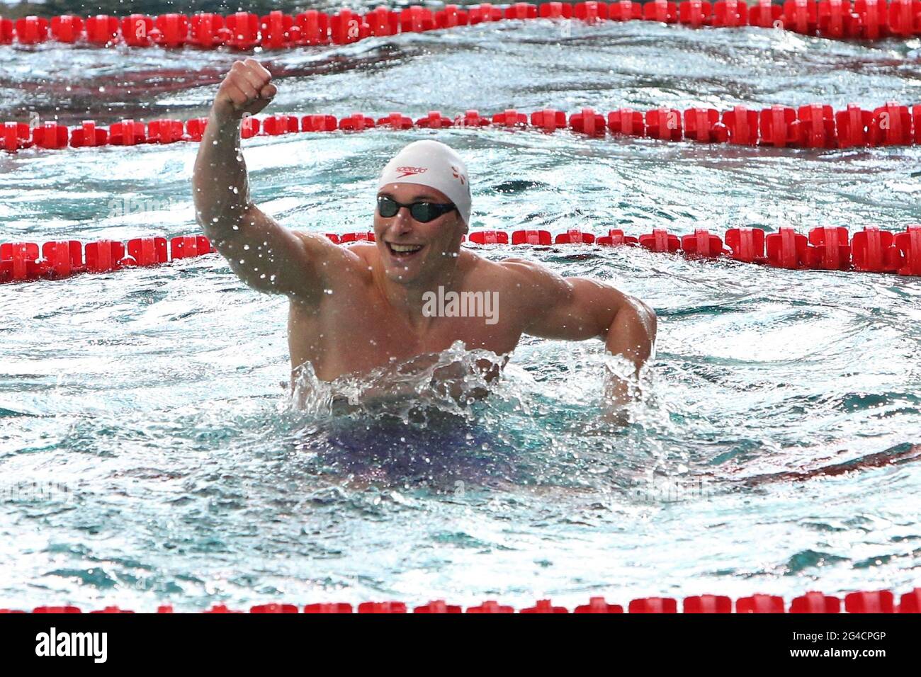 50 m nage libre hires stock photography and images Alamy