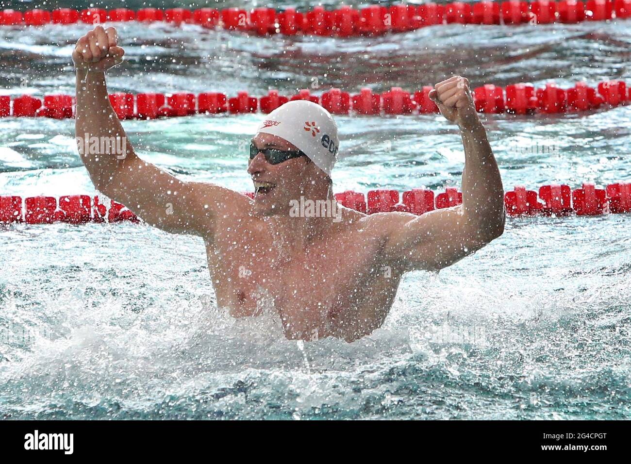 50 m nage libre hires stock photography and images Alamy