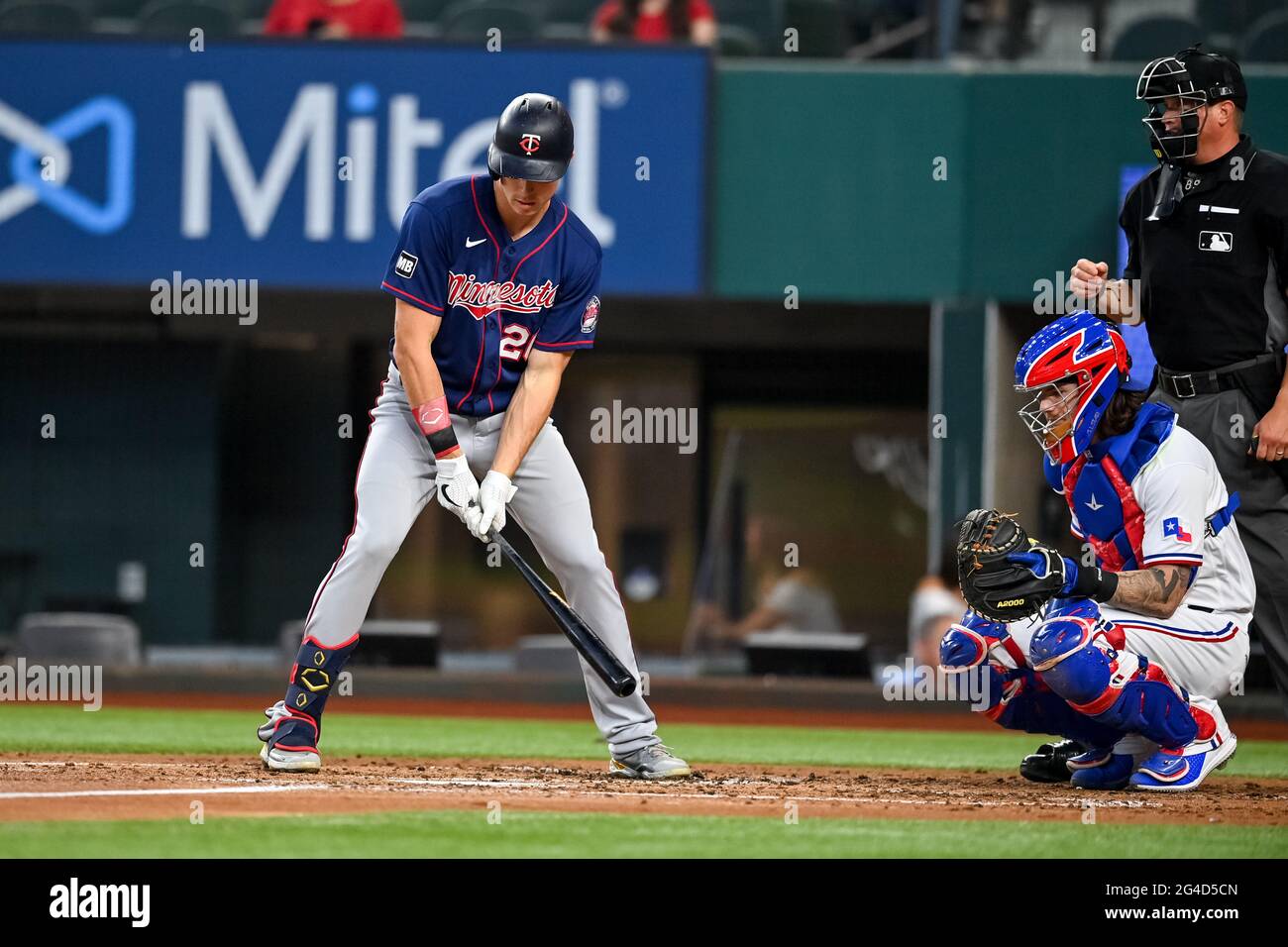 Luis arraez minnesota twins hi-res stock photography and images - Alamy