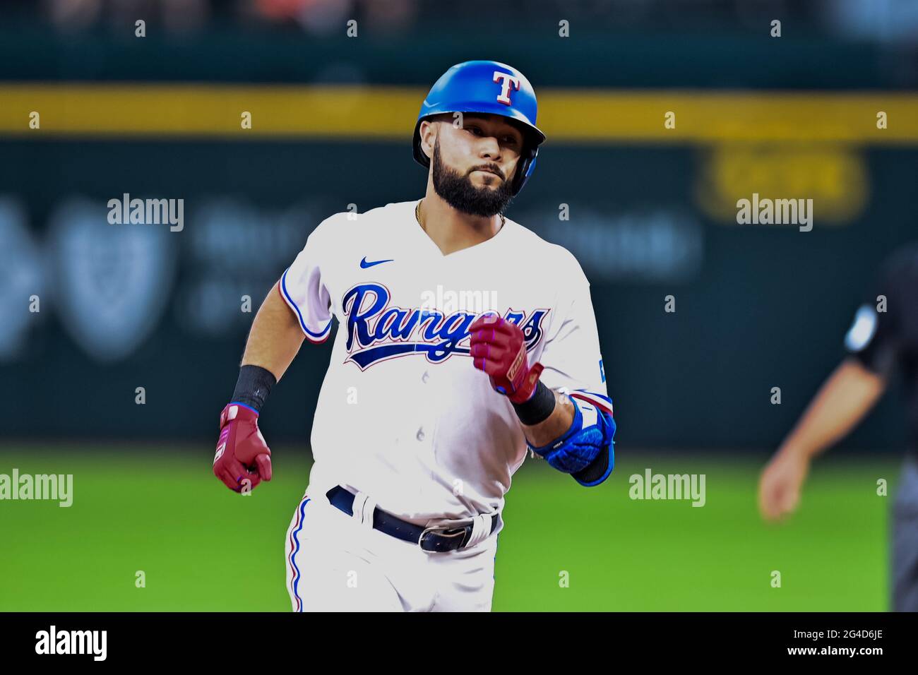 Isiah kiner falefa hi-res stock photography and images - Alamy