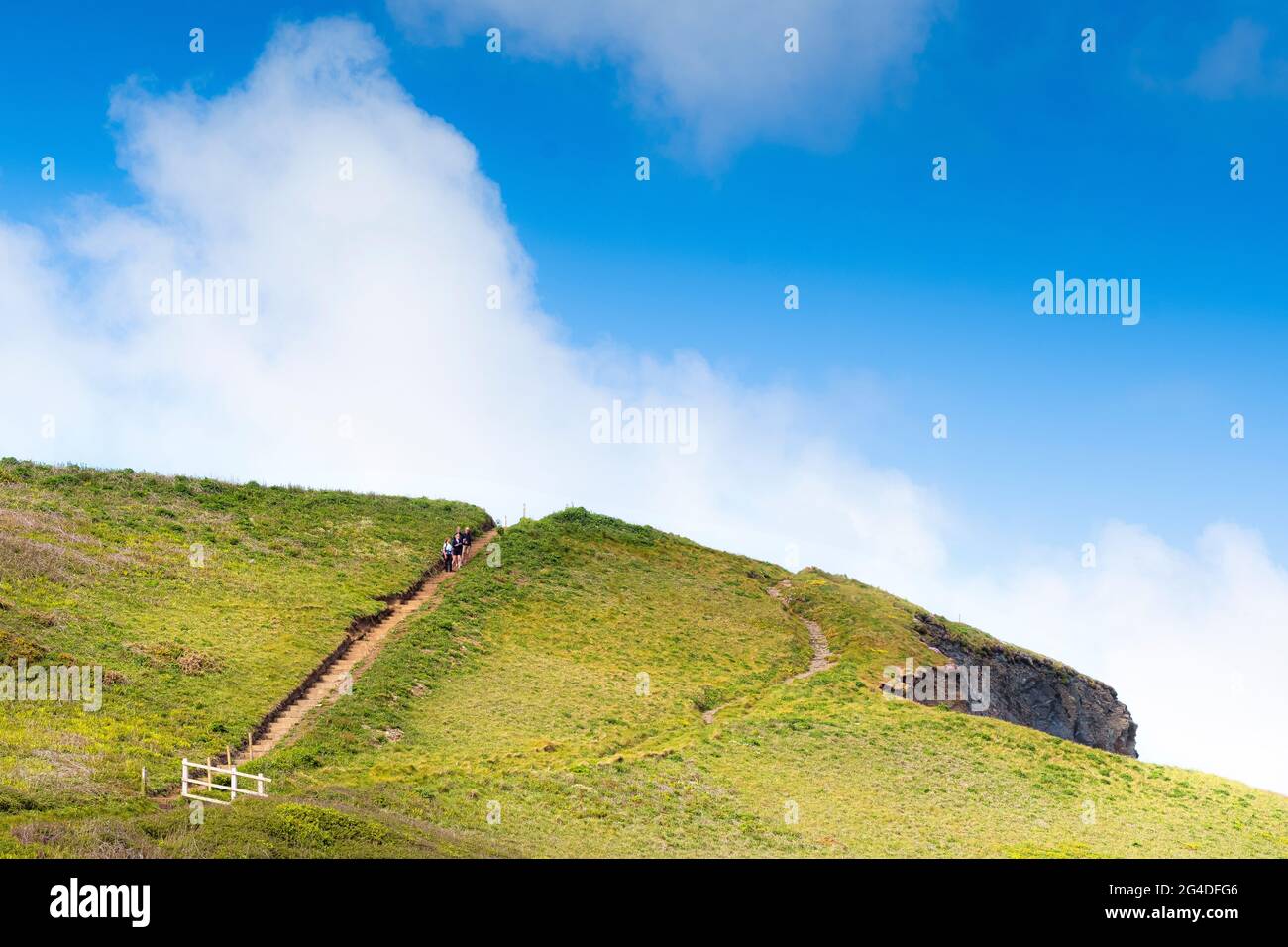 Set of steps hi-res stock photography and images - Alamy