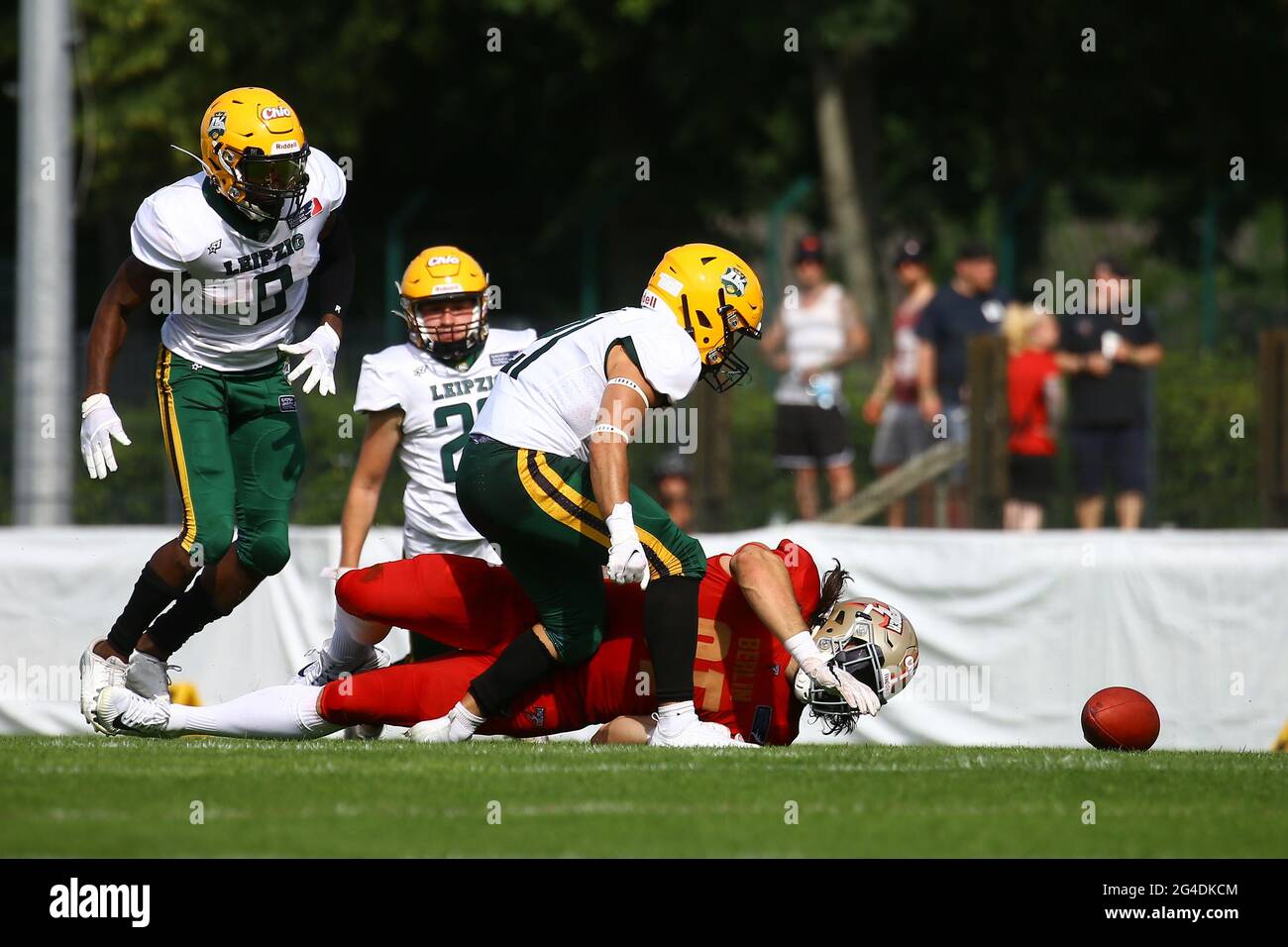 American 1st football league hi-res stock photography and images - Alamy