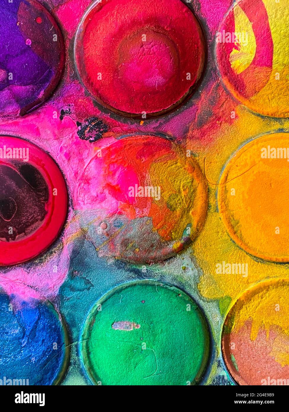 Close Up Top View of a Dry Cracked Messy Water Paint Palette Stock Photo -  Image of color, paintbrush: 251222674