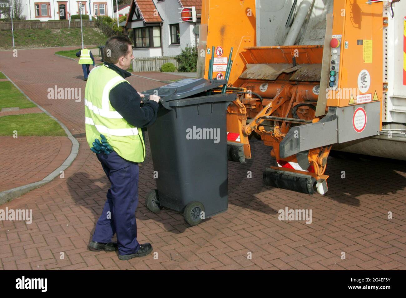 Wheelie bin collection scotland hires stock photography and images Alamy