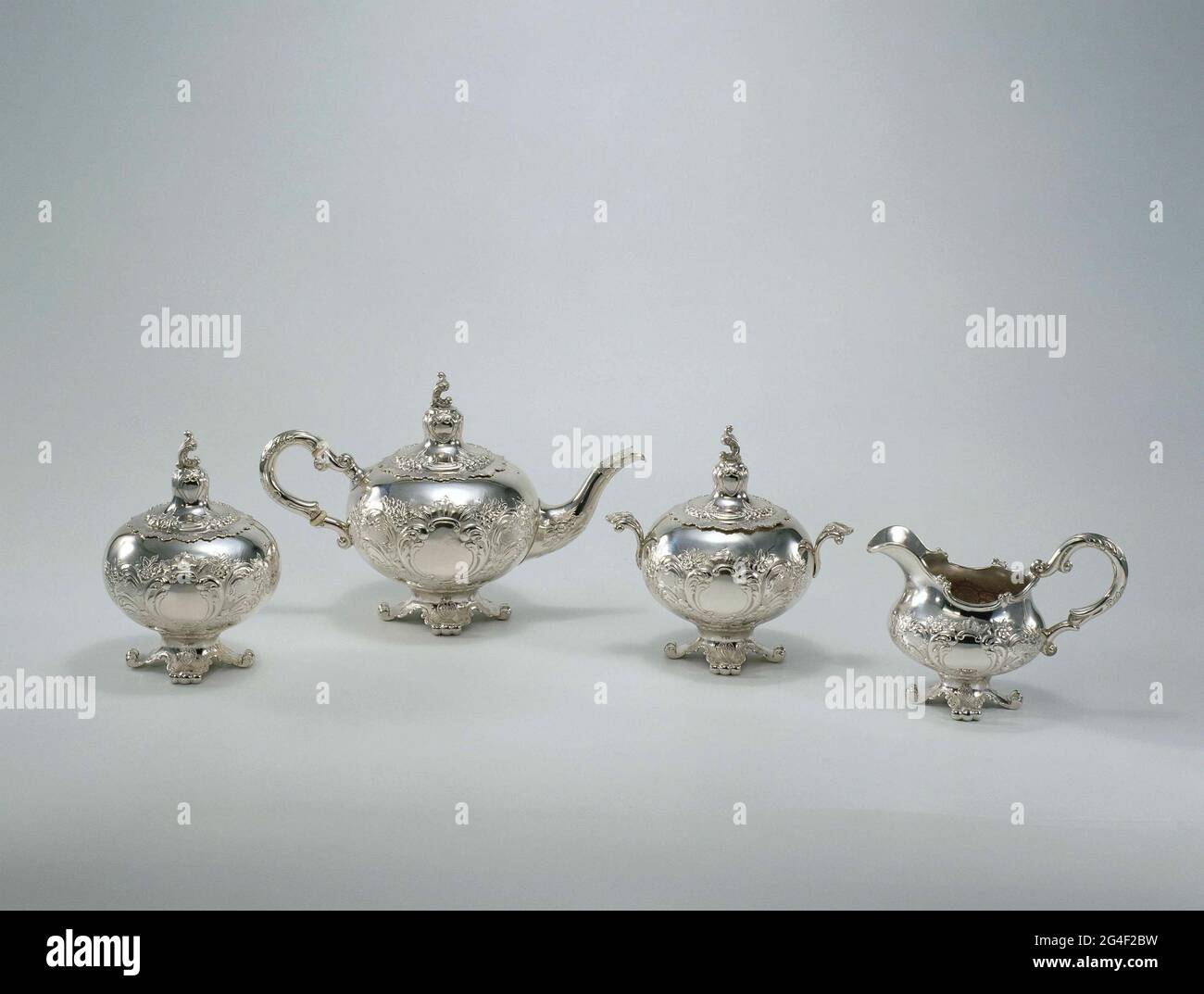 Silver teapot engraved hi-res stock photography and images - Alamy