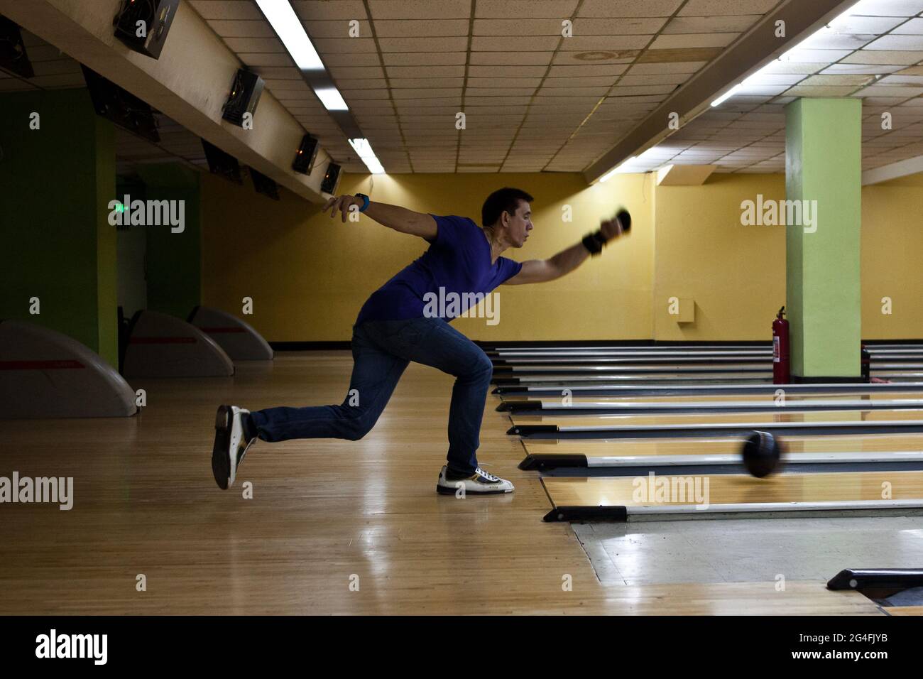 World bowling hall of famer hires stock photography and images Alamy