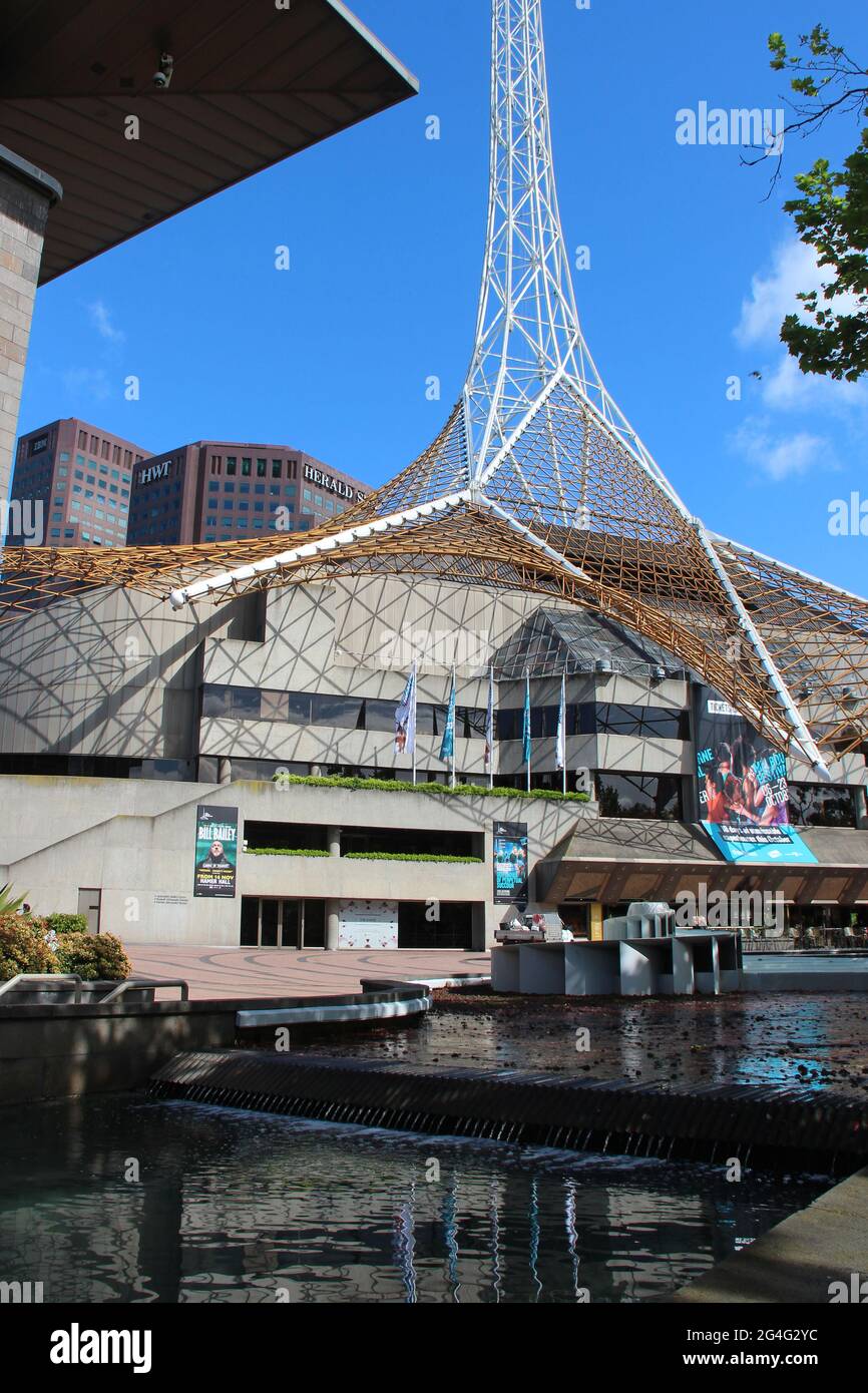 modern building (arts centre) in melbourne (australia Stock Photo Alamy