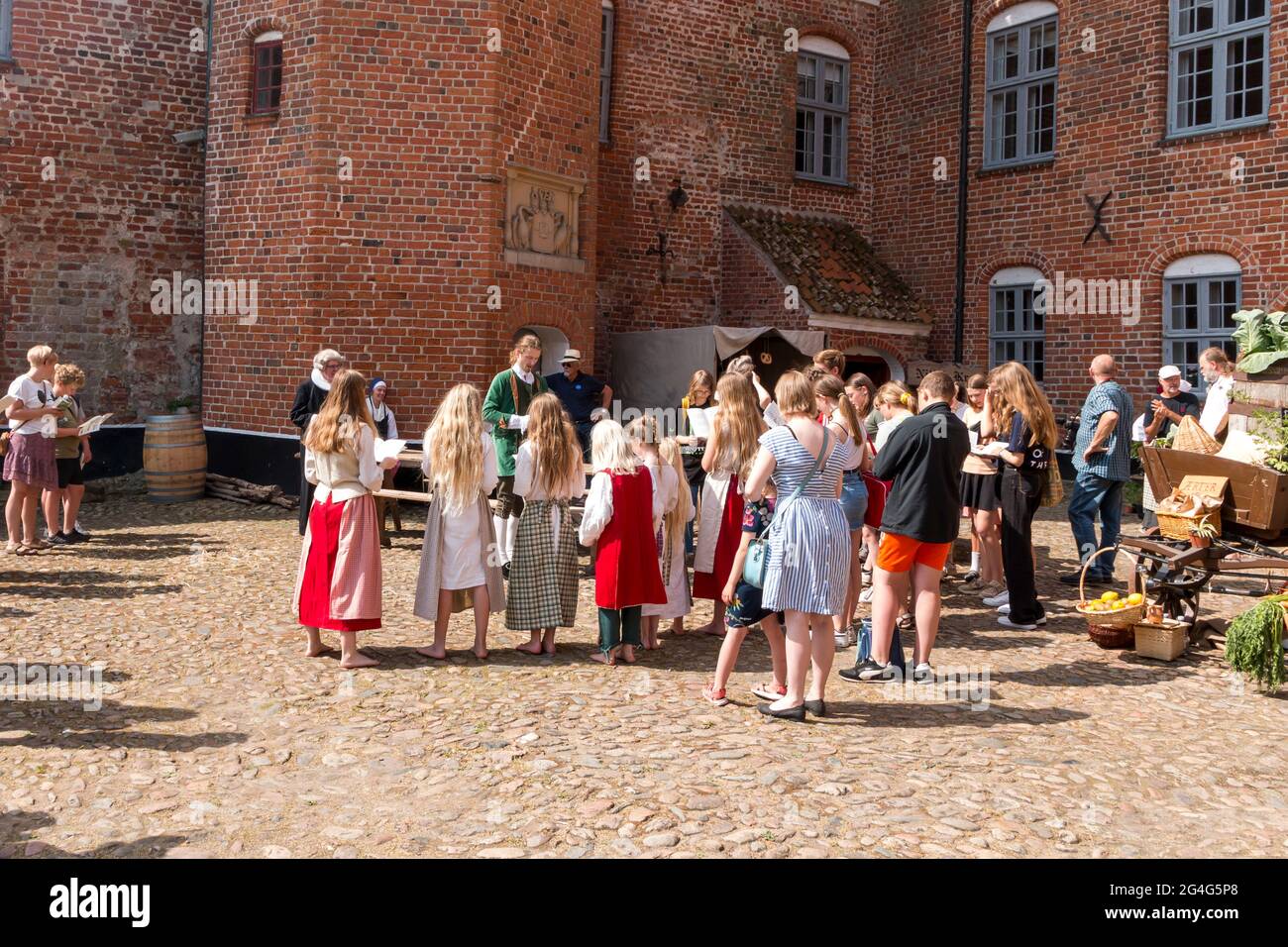 Danish School Children Castle Hi res Stock Photography And Images Alamy danish-school-children-castle-hi-res-stock-photography-and-images-alamy