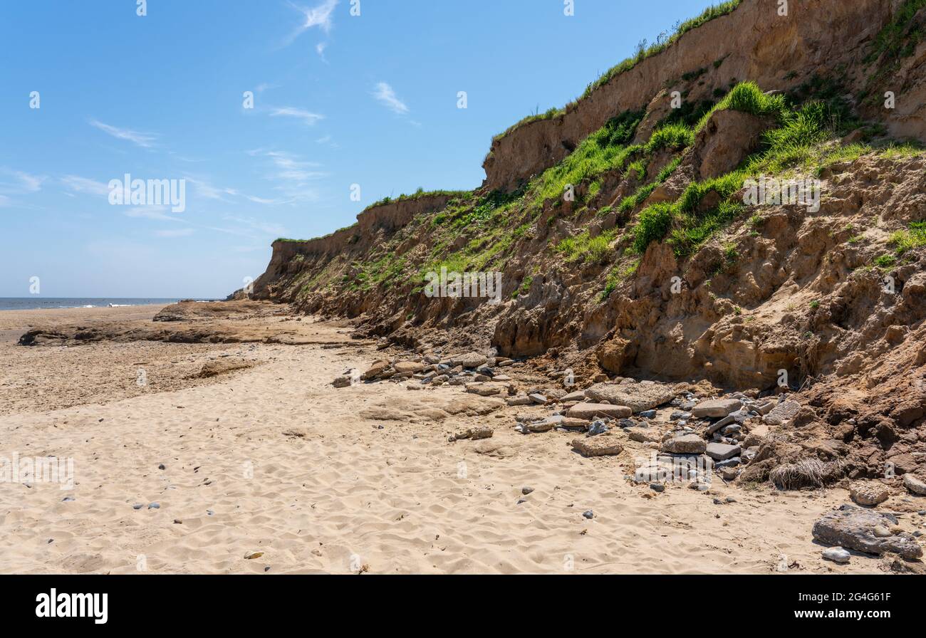 Rapid erosion of sea cliffs at Happisburgh on the Norfolk coast Stock Photo