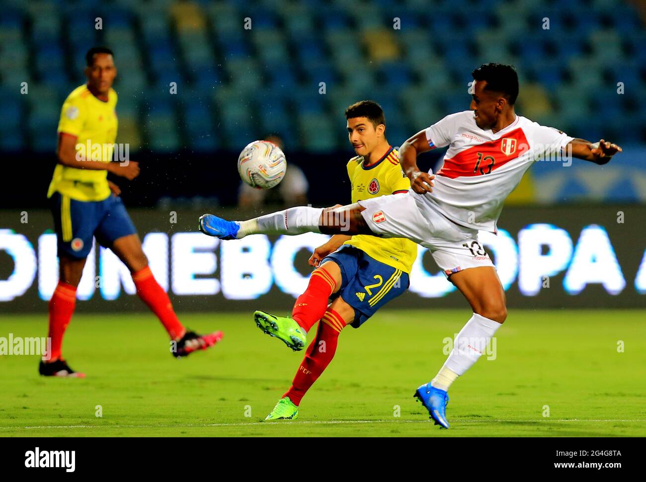 GOIANIA, BRAZIL - JUNE 20: Stefan Medina of Colombia competes for the ball with Renato Tapia of Peru ,during the match between Colombia and Peru as part of Conmebol Copa America Brazil 2021 at Estadio Olimpico on June 20, 2021 in Goiania, Brazil. (MB Media) Stock Photo
