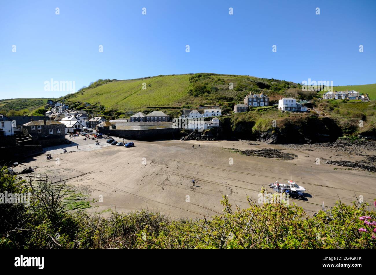 Port Isaac Harbour in North Cornwall Stock Photo Alamy