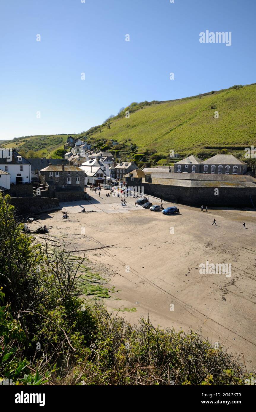 Port Isaac Harbour in North Cornwall Stock Photo Alamy