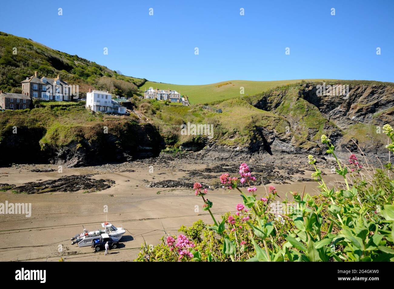Port Isaac Harbour in North Cornwall Stock Photo Alamy