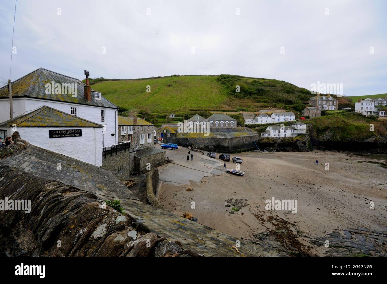 Port Isaac Harbour in North Cornwall Stock Photo Alamy