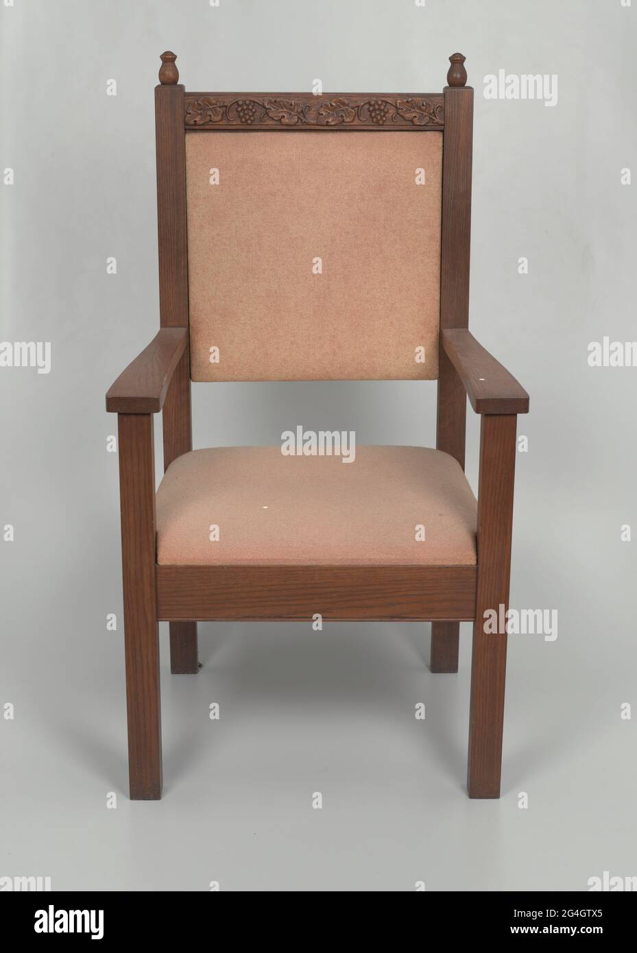 Carved Grapevine High Resolution Stock Photography And Images Alamy