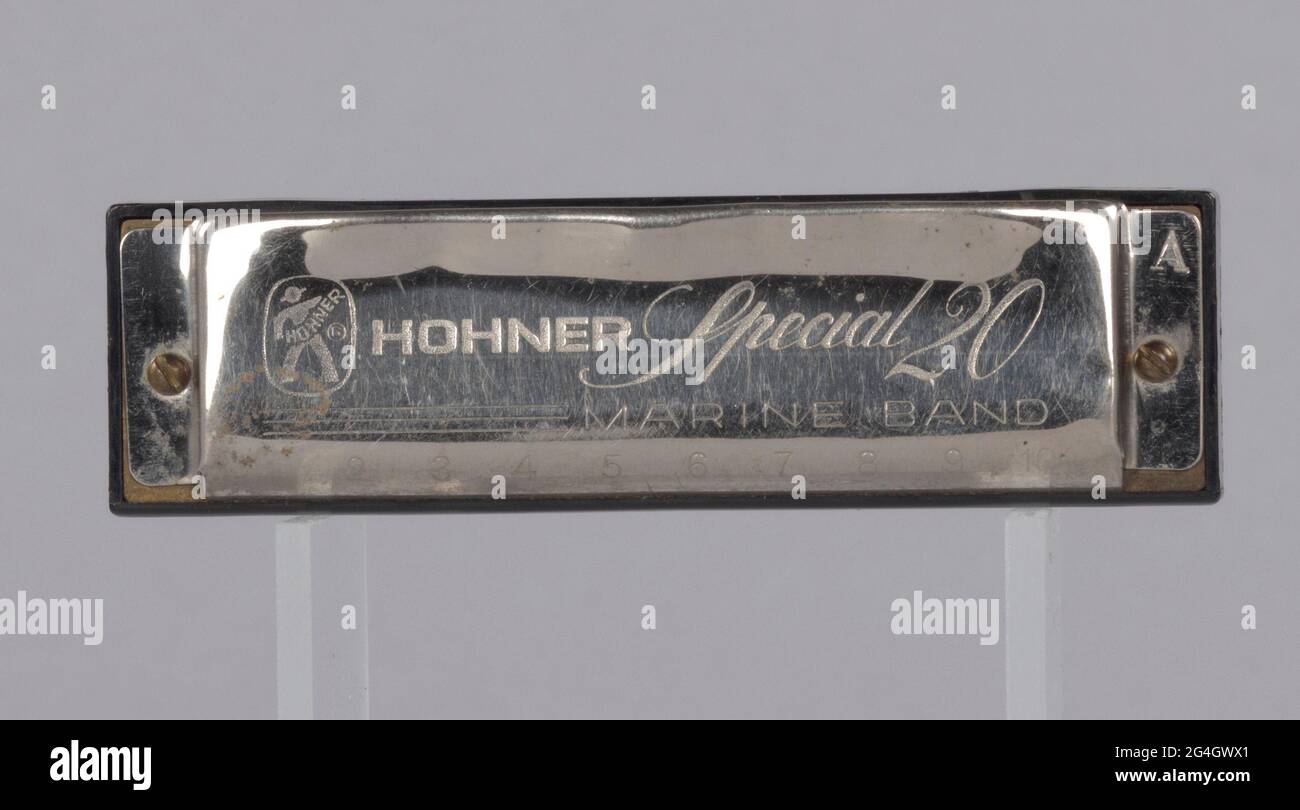 Hohner harmonica Banque de photographies et d'images à haute résolution -  Alamy