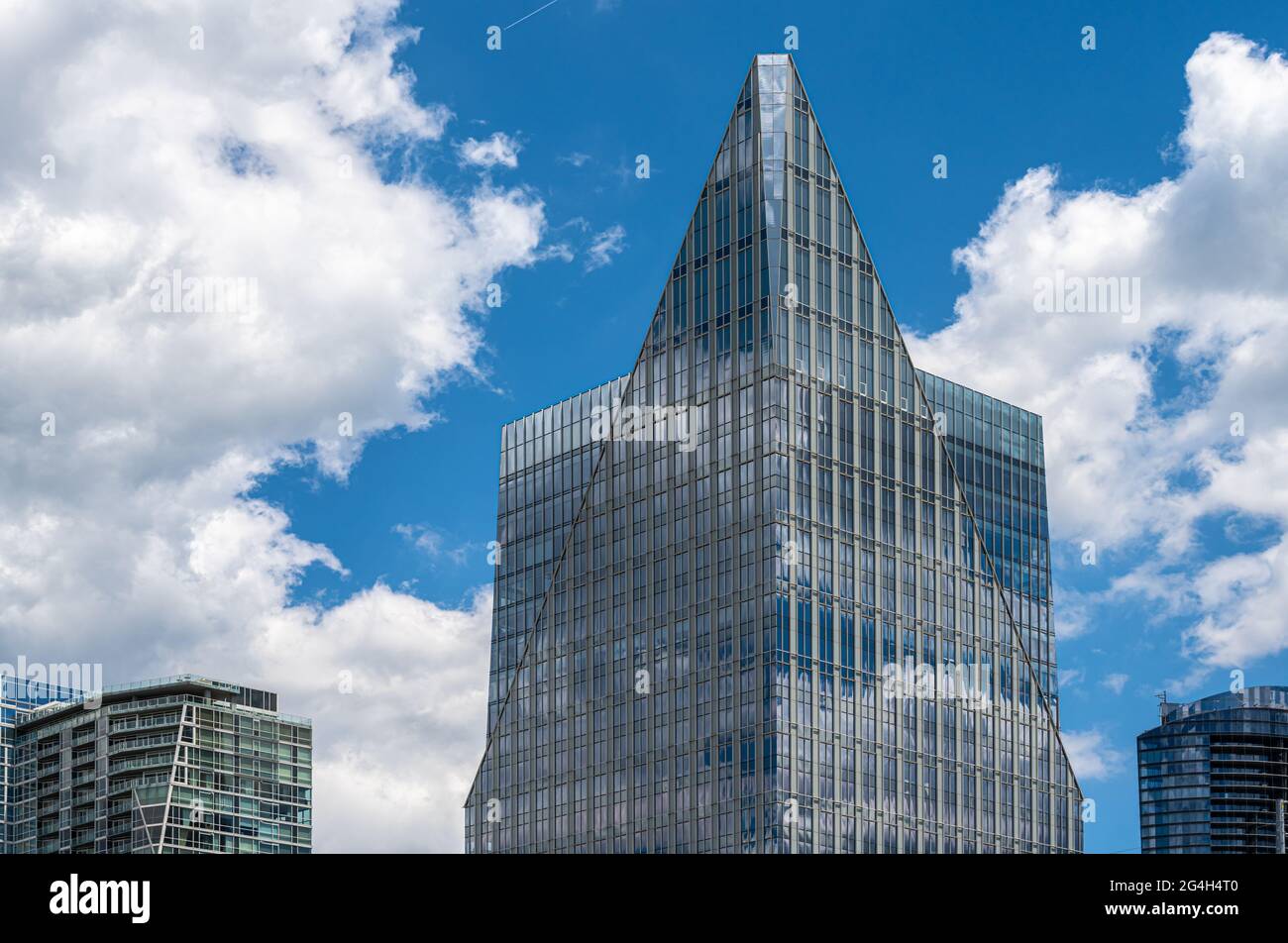 Terminus 100 tower at Peachtree and Piedmont in Buckhead, Atlanta, Georgia. (USA) Stock Photo