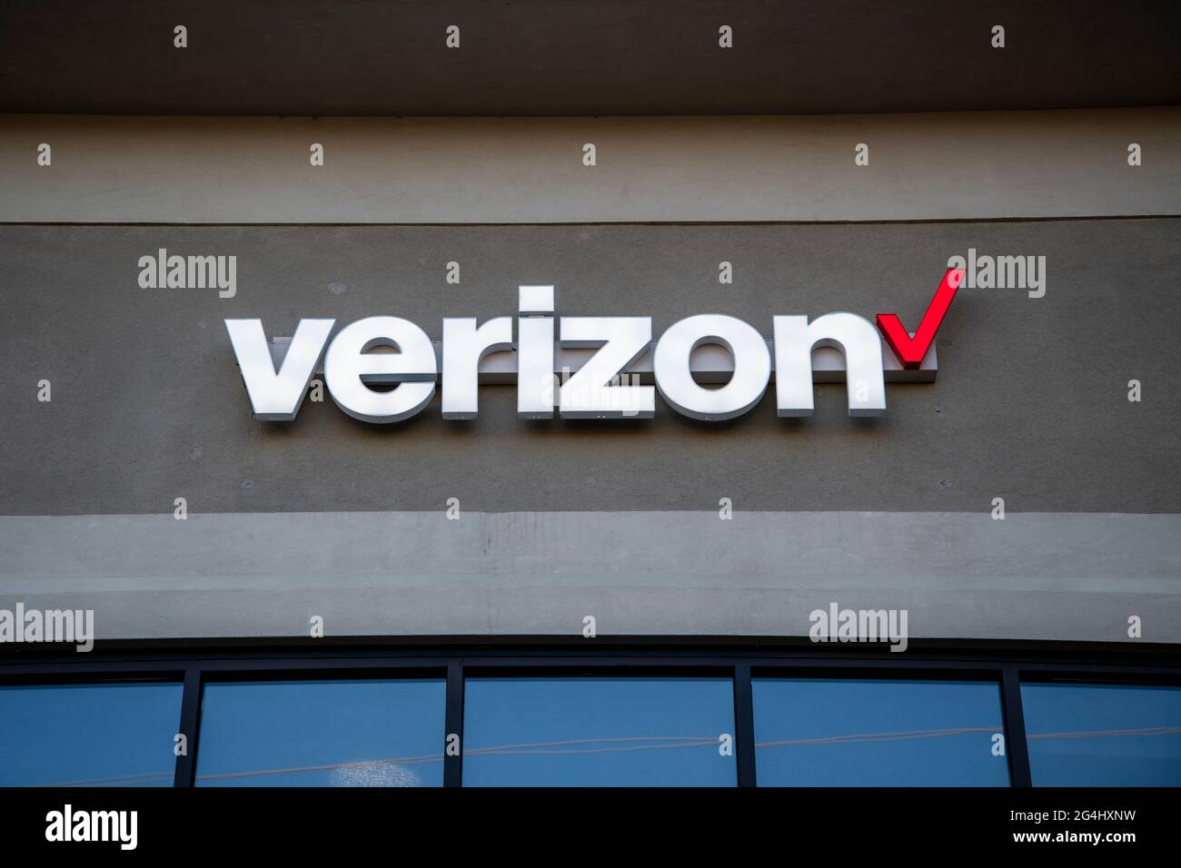 Lansing, Kansas. Verizon logo on building. Verizon, an American
