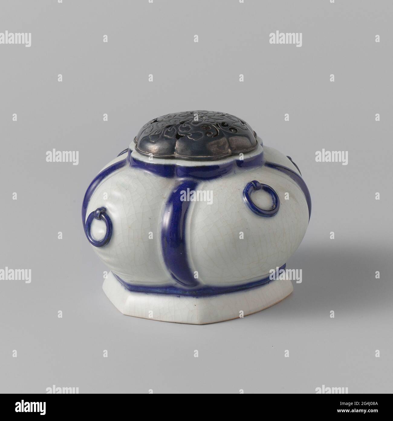 . Metal lid of charcoal burner (hiire) of porcelain. The lid has