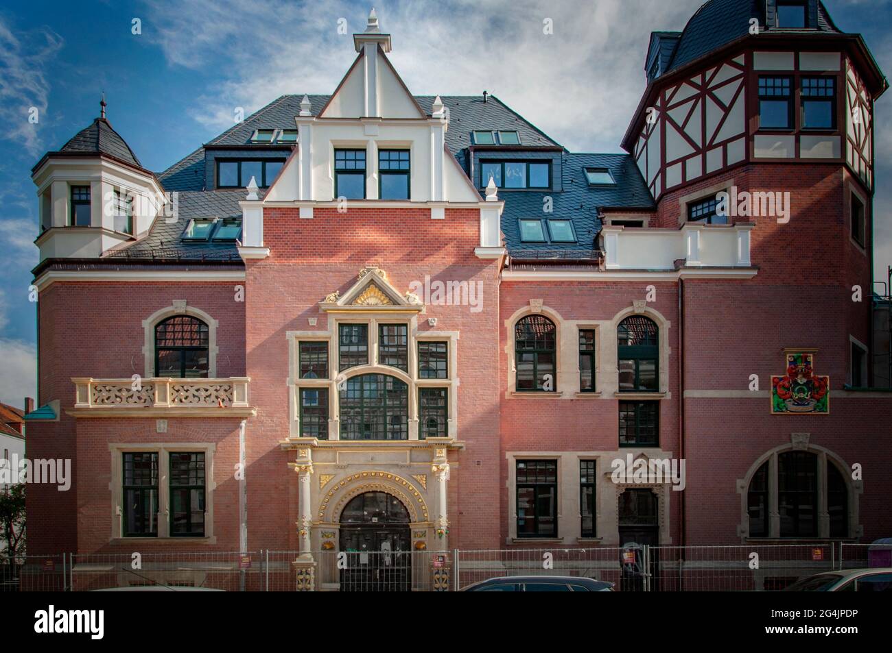 HANNOVER, GERMANY. JUNE 19, 2021. Building in traditional german style, fachwerk, prussian wall. Beautiful view of german city with typical architectu Stock Photo