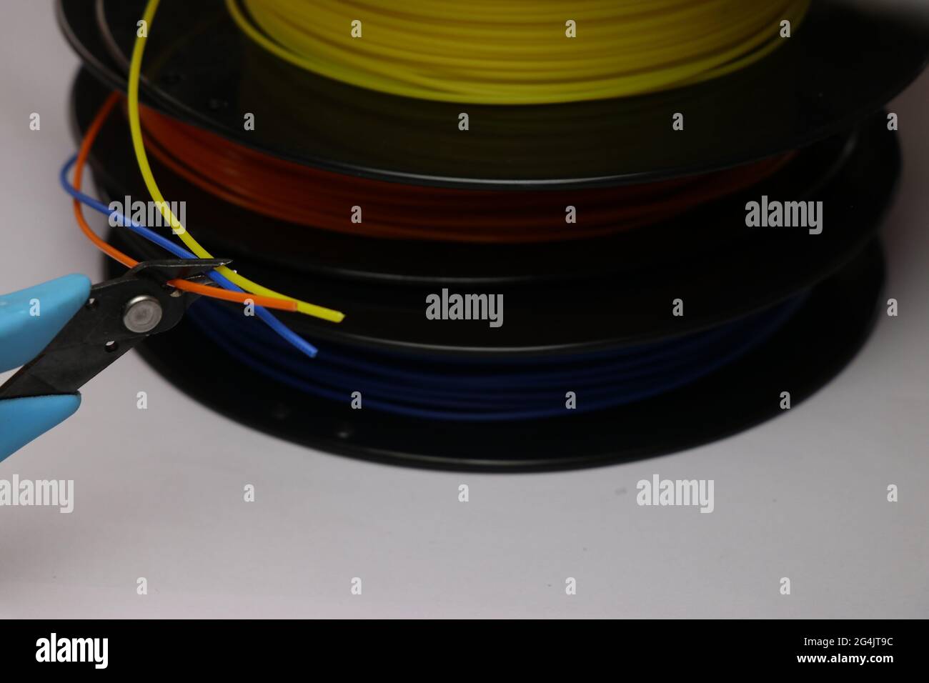 Filament cutter hires stock photography and images Alamy