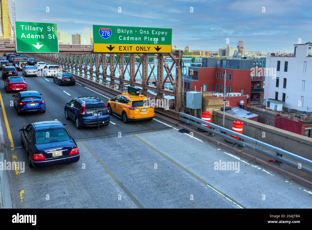 Elevated view of traffic on Brooklyn Bridge. Brooklyn Queens Expressway