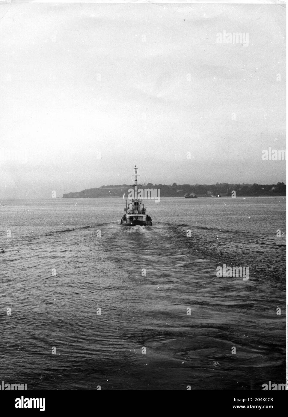 transport / transportation, navigation, boats, departing pilot boat, Long Island, New York, 1930s, ADDITIONAL-RIGHTS-CLEARANCE-INFO-NOT-AVAILABLE Stock Photo