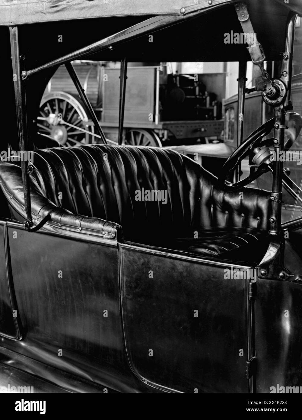 transport / transportation, car, details, bench of a Ford Model T Runabout, circa 1915, ADDITIONAL-RIGHTS-CLEARANCE-INFO-NOT-AVAILABLE Stock Photo