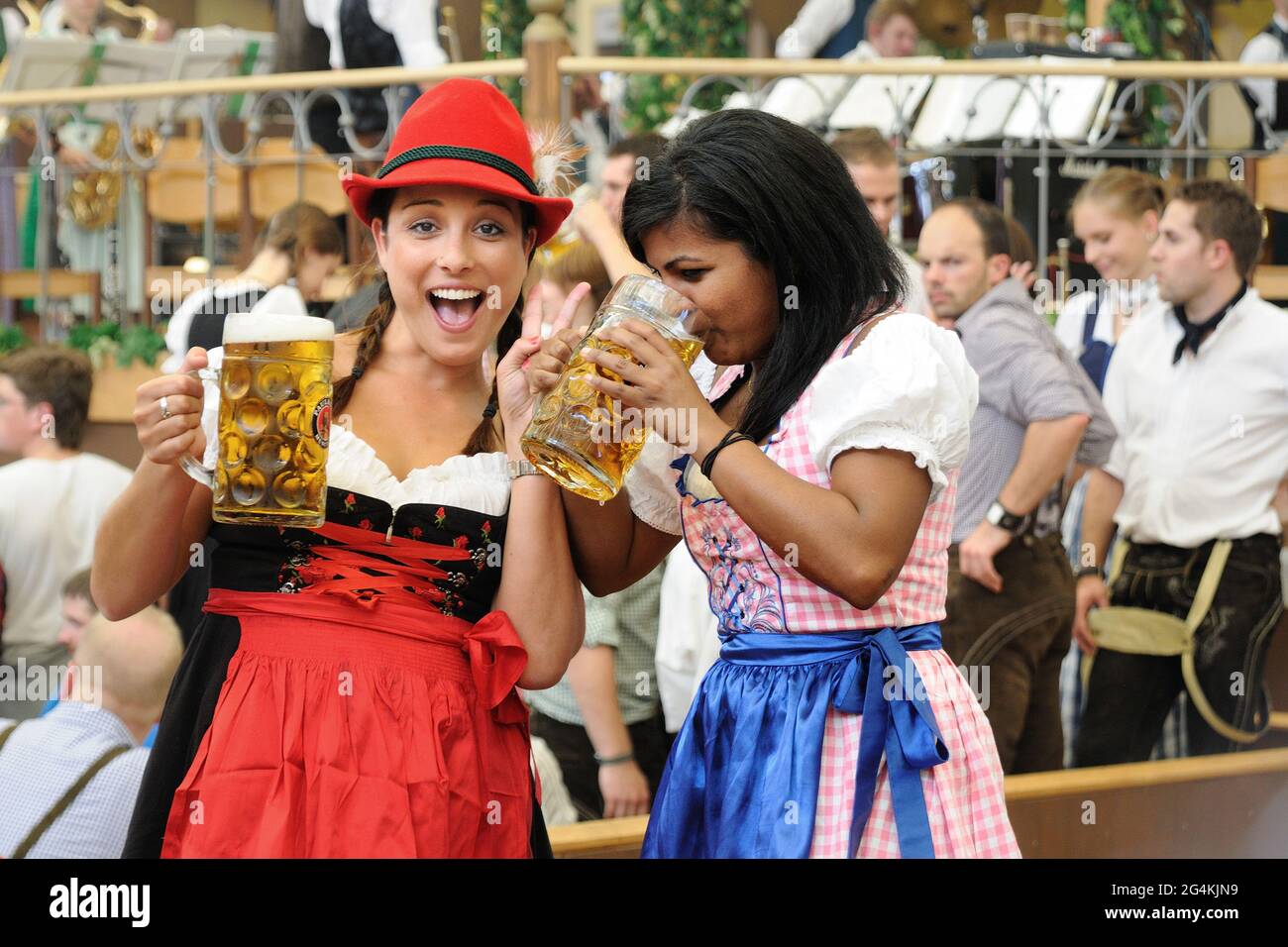 Oktoberfest, traditional german beer festival, Munich, Baviera, Germany