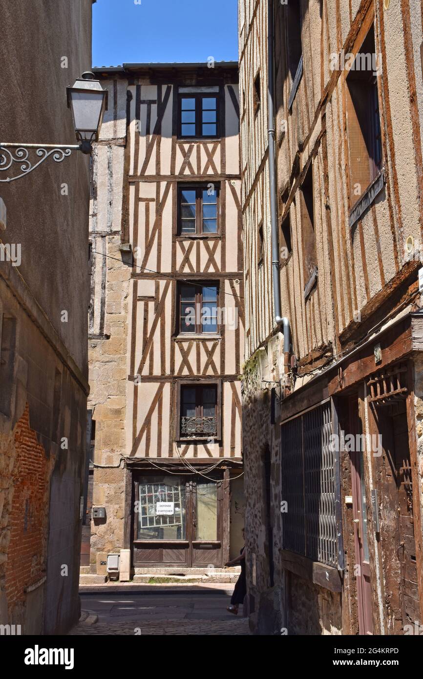 Restored medieval timber-framed houses in rue Rue Huchette looking towards rue Gondinet in the former butchers’ quarter of Limoges, France Stock Photo