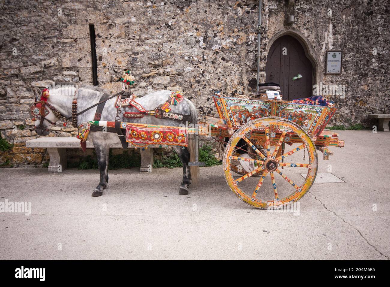 Traditional sicilian horse cart, Sicily, Italy, Europe Stock Photo