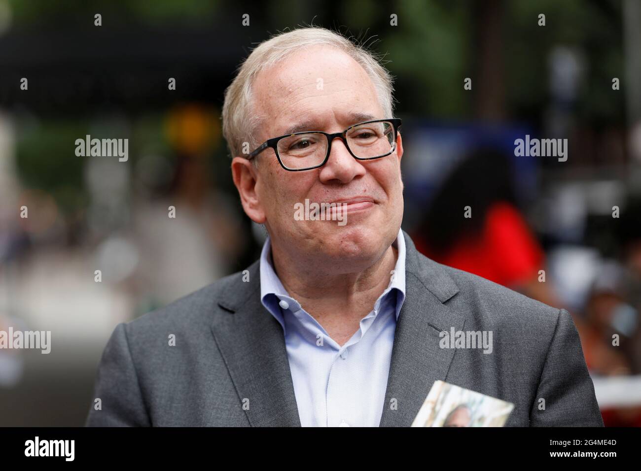 Democratic New York City Mayoral candidate Scott Stringer smiles during the  New York City primary mayoral election, in New York City, U.S., June 22,  2021. REUTERS/Andrew Kelly Stock Photo - Alamy