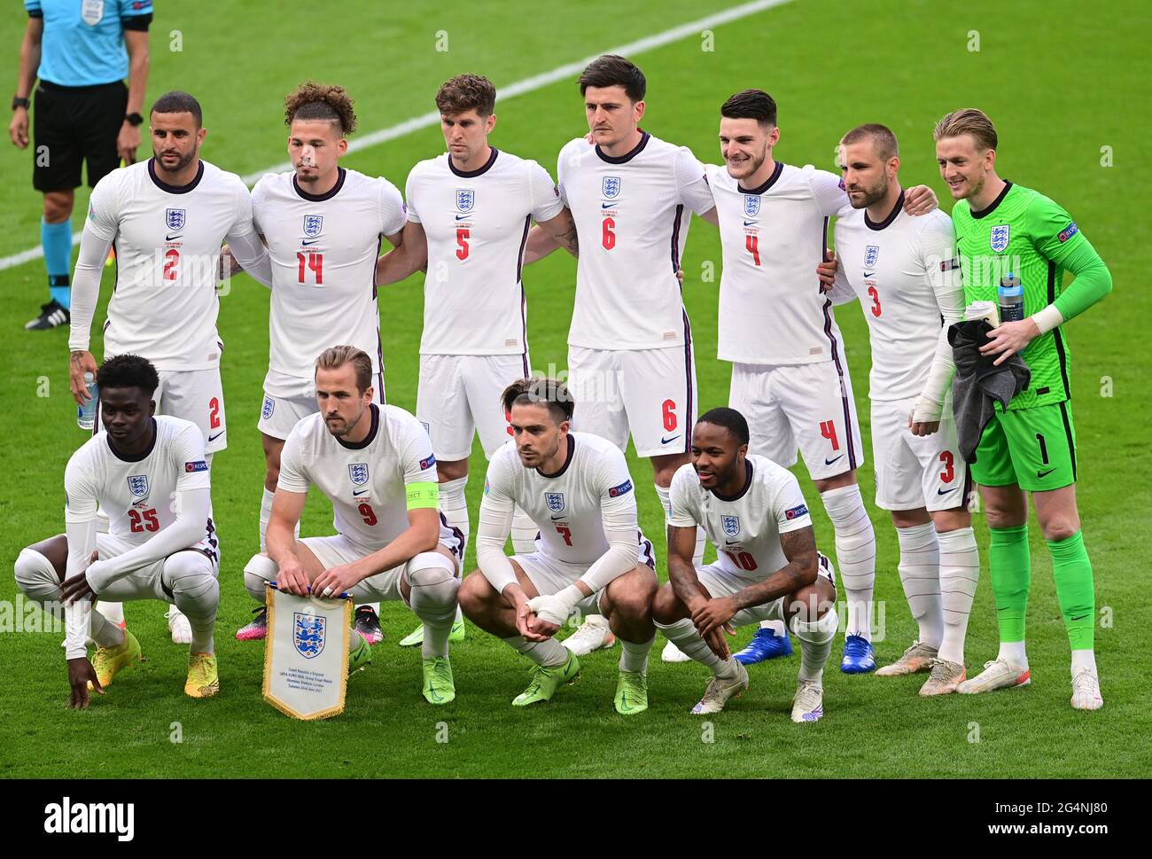 Soccer Football - Euro 2020 - Group D - Czech Republic v England - Wembley Stadium, London, Britain - June 22, 2021 England players pose for a team group photo before the match Pool via REUTERS/Neil Hall Stock Photo