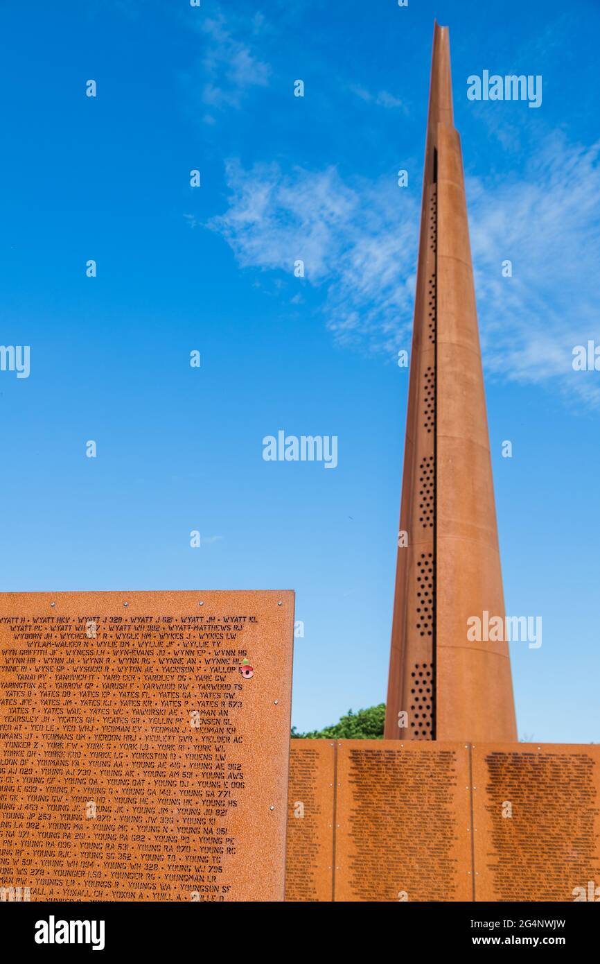 A memorial to the 57,000 men who lost their lives during WW2 defending England as part of bomber command.  Pictured at Memorial Spire at the Internati Stock Photo