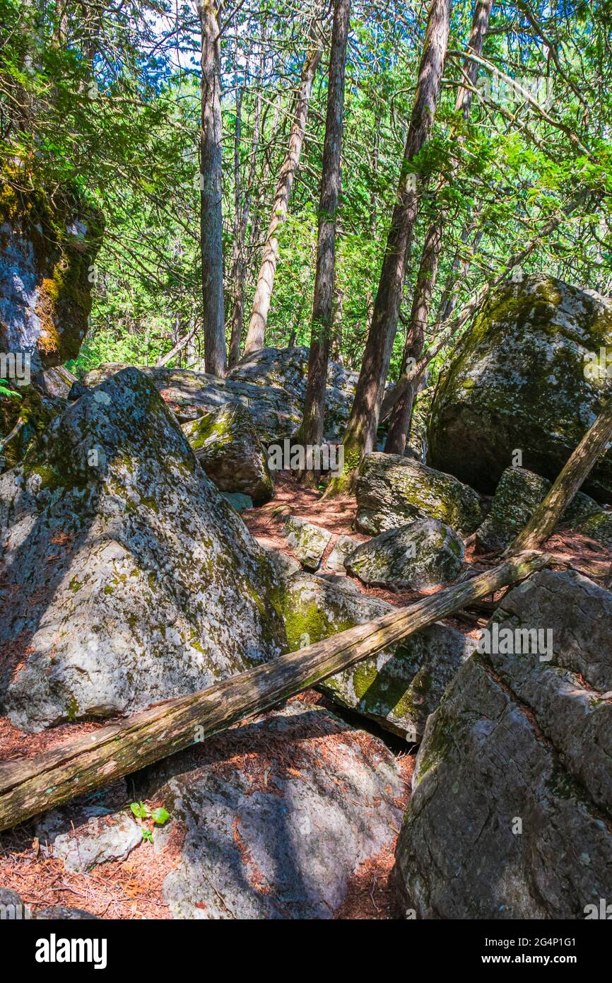 Warsaw Raves Warsaw caves hi-res stock photography and images - Alamy