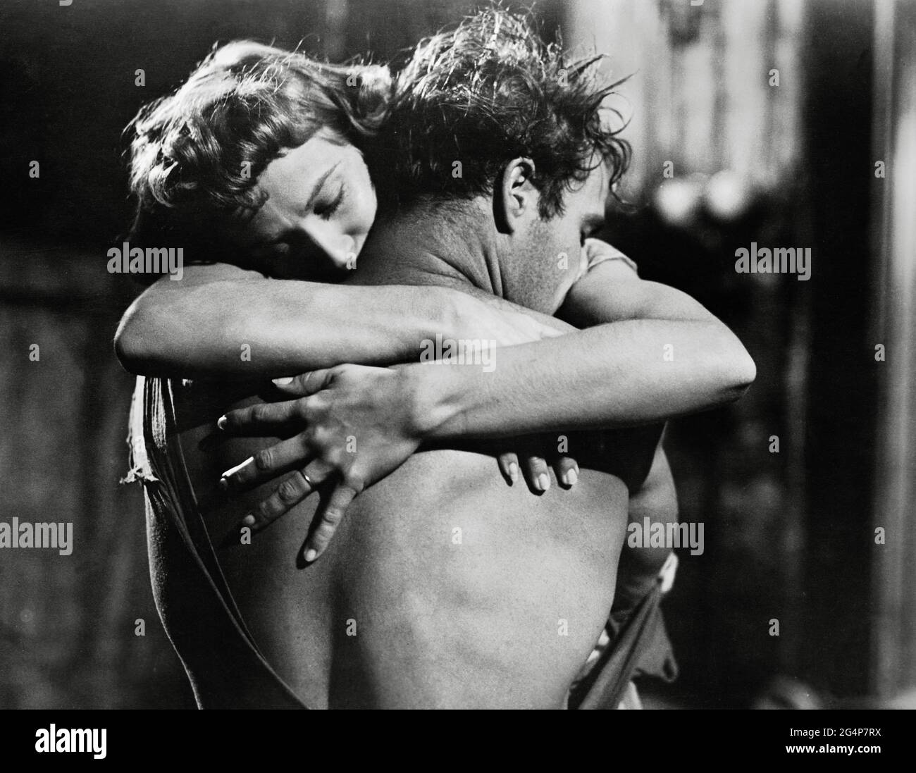 Kim Hunter, Marlon Brando, 'A Streetcar Named Desire' (1951) Warner Bros. / File Reference # 34145-318THA Stock Photo