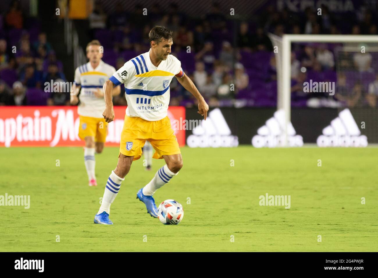Orlando, United States. 23rd June, 2021. Chris Wondolowski (8 San Jose Earthquakes) prepares to pass the ball during the Major League Soccer game between Orlando City and San Jose Earthquakes at Exploria Stadium in Orlando, Florida. NO COMMERCIAL USAGE. Credit: SPP Sport Press Photo. /Alamy Live News Stock Photo