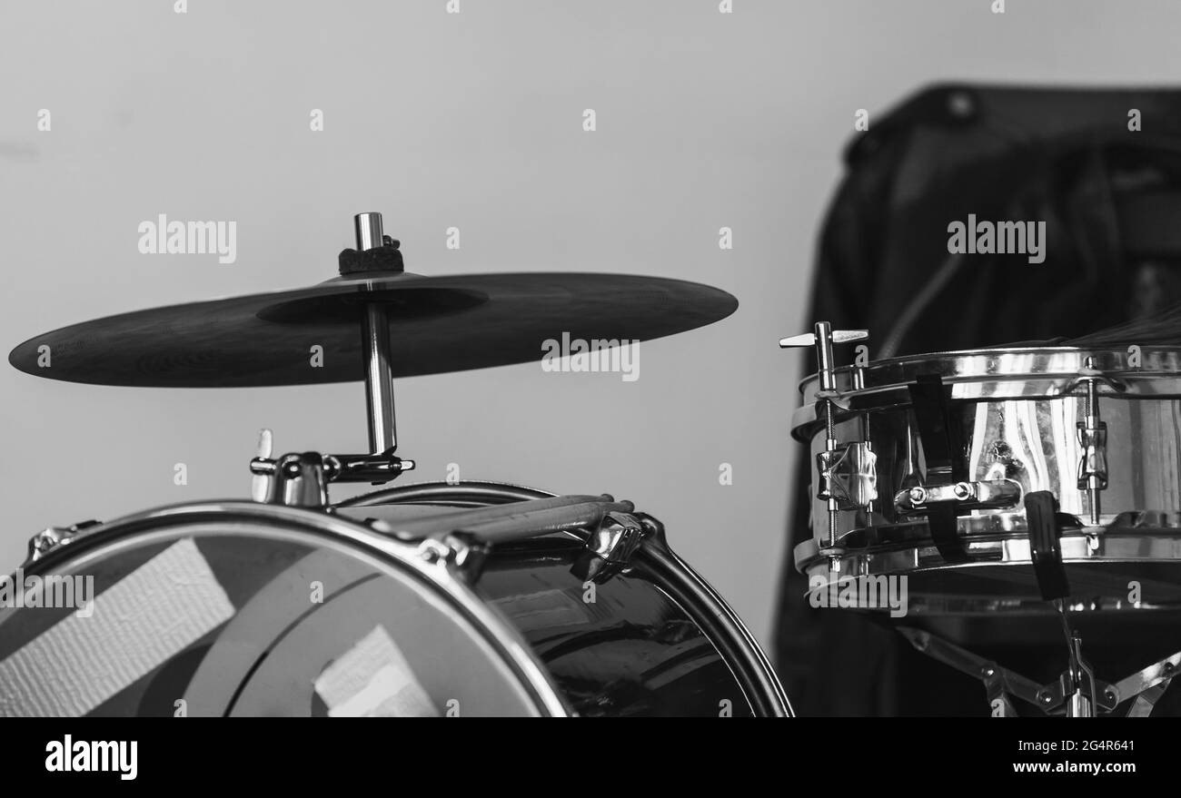 Drums Wallpaper Black And White