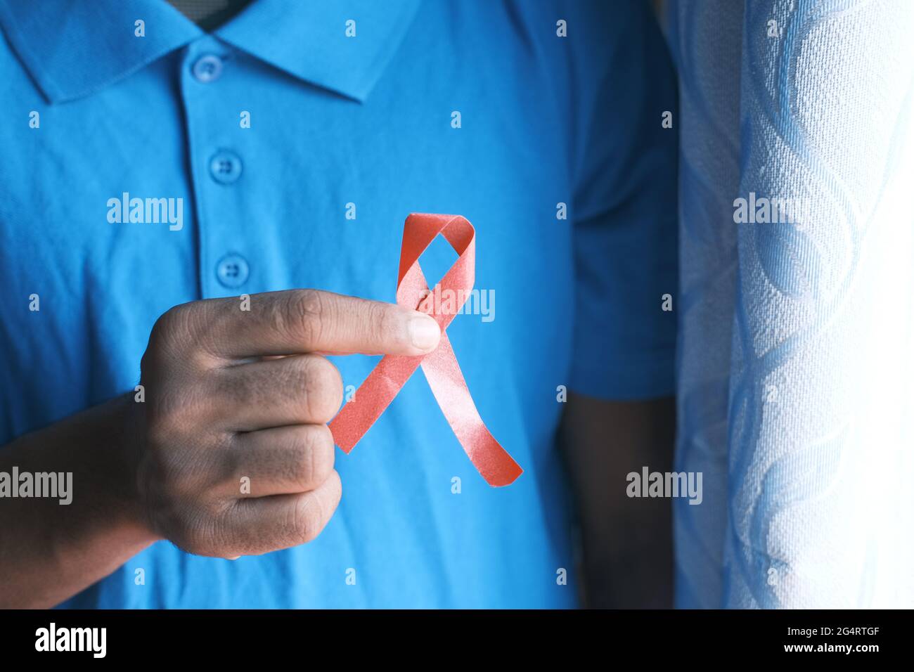Hiv ribbon hi-res stock photography and images - Alamy