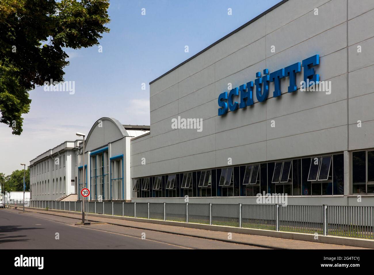 factory hall of the machine tool manufacturer Alfred H. Schuette GmbH at Alfred-Schuette-Allee in Poll, Cologne, Germany  Werkshalle des Werkzeugmasch Stock Photo